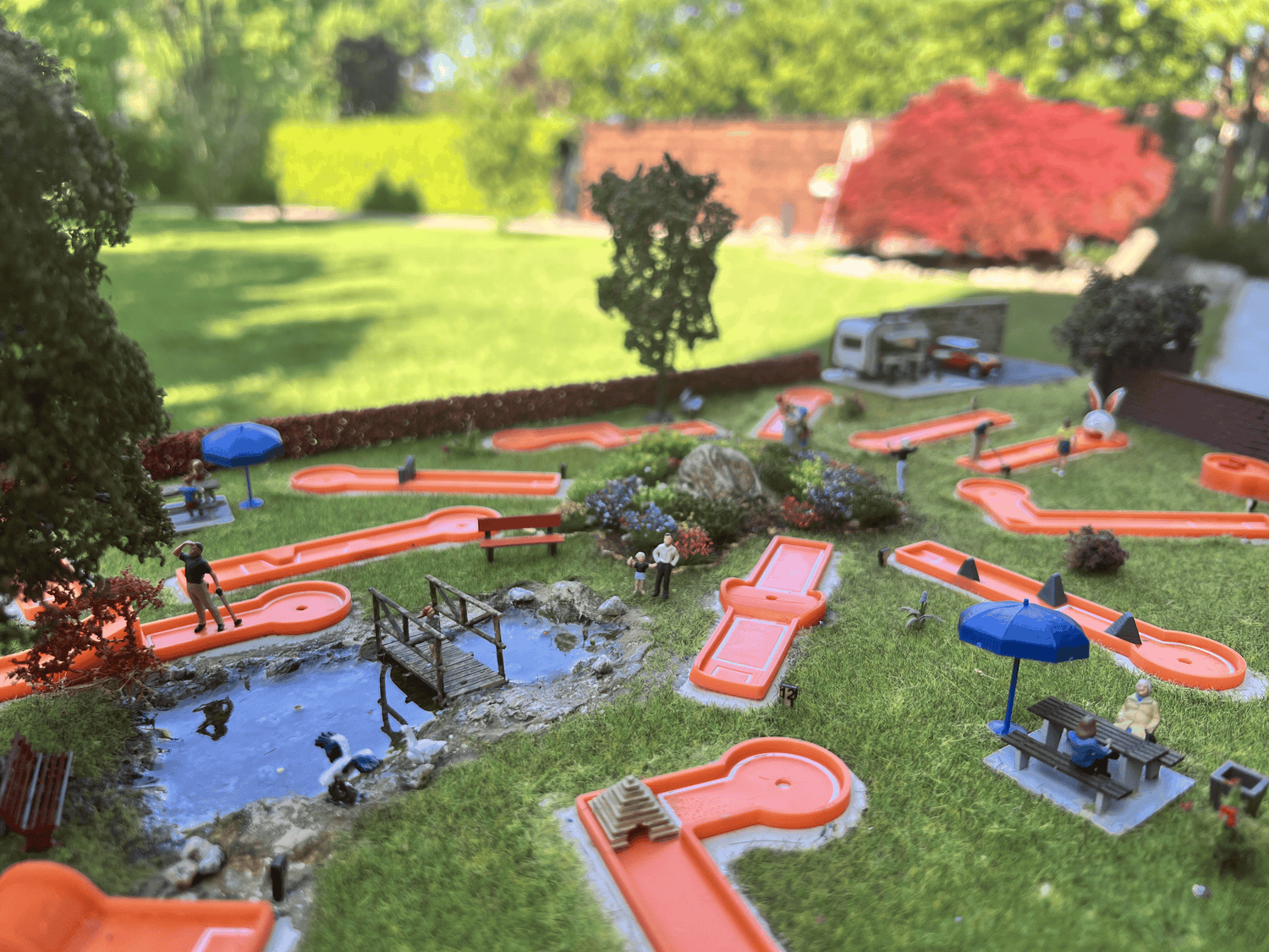 RCD Minigolf 18 Holes H0 Scale DIORAMA