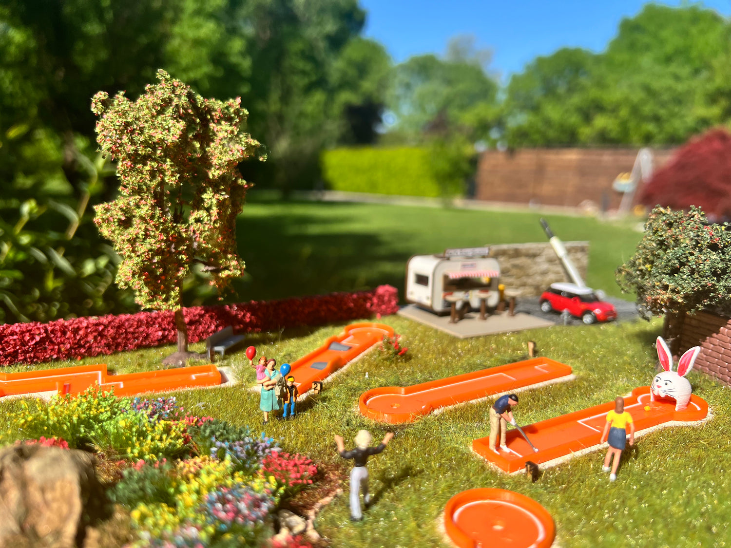 RCD Minigolf 18 Holes H0 Scale DIORAMA
