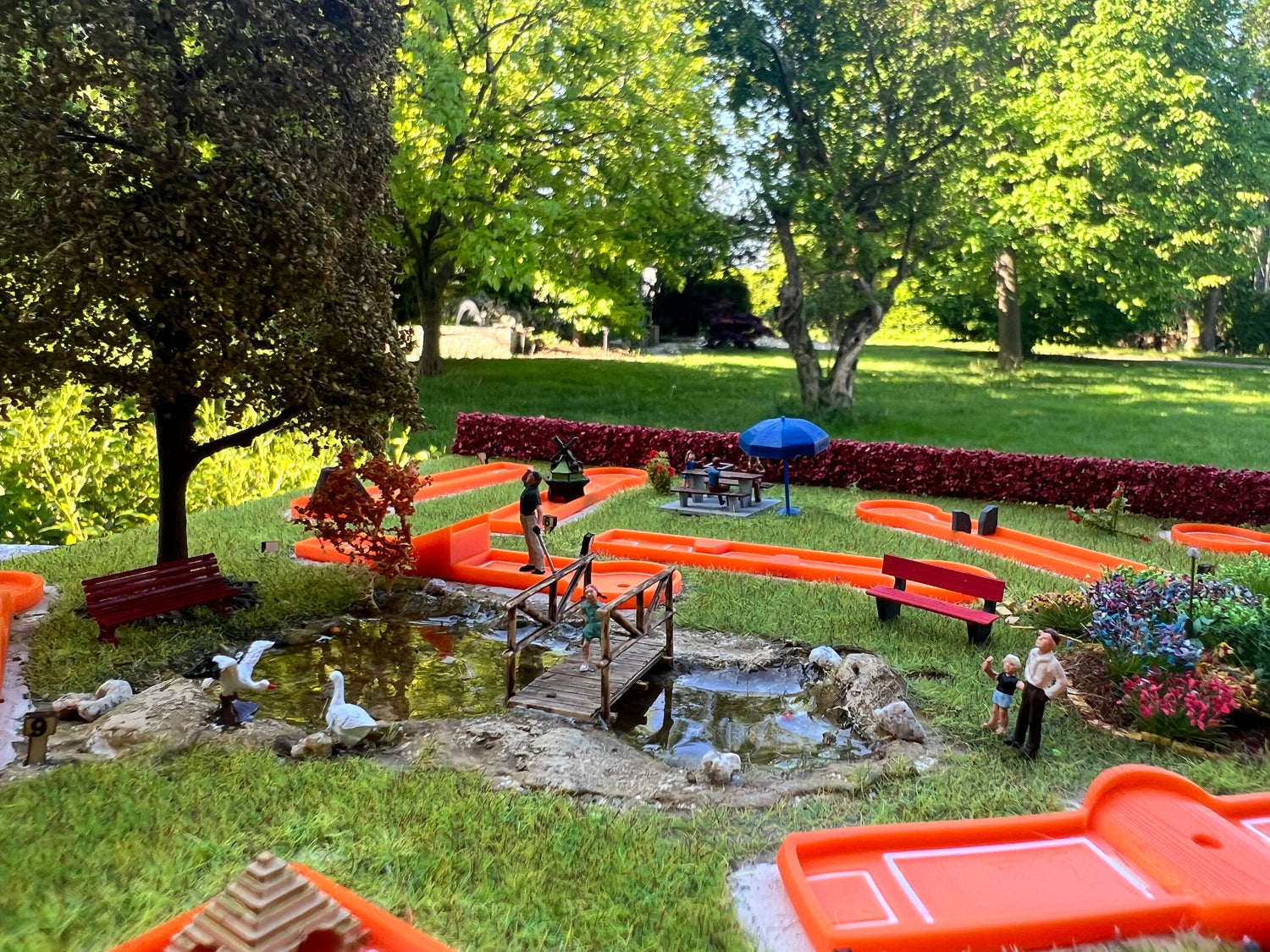 RCD Minigolf 18 Holes H0 Scale DIORAMA