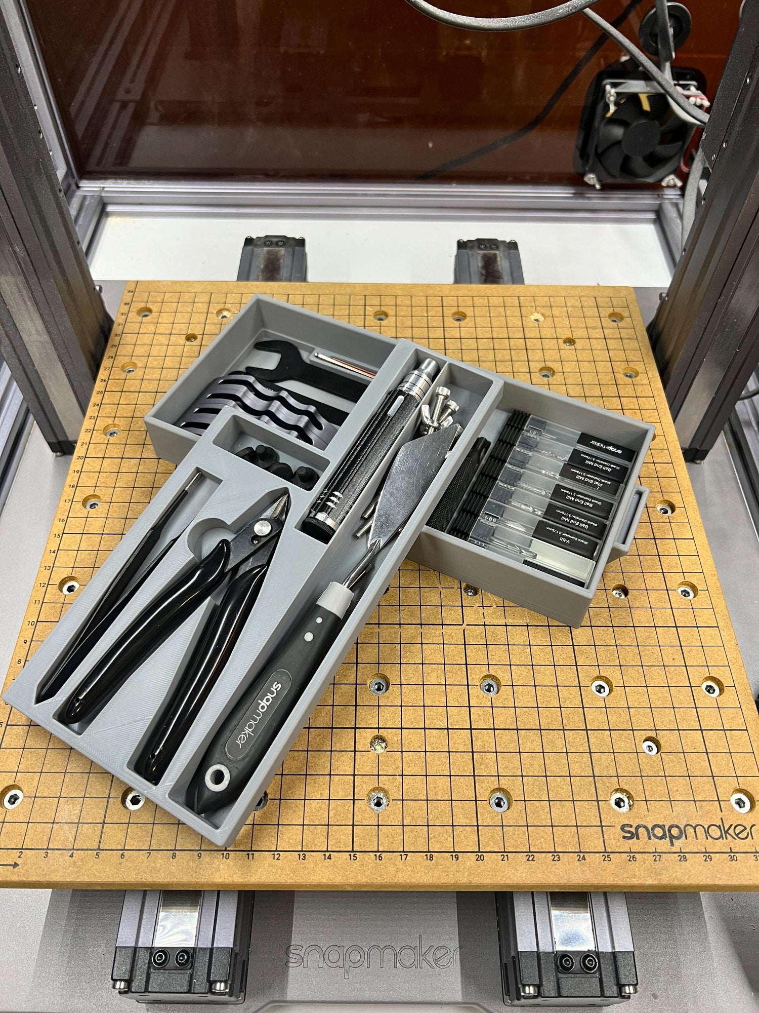Organizer na narzędzia Snapmaker 2.0 A250 – kompaktowy schowek na akcesoria CNC, laserowe i do drukarek 3D