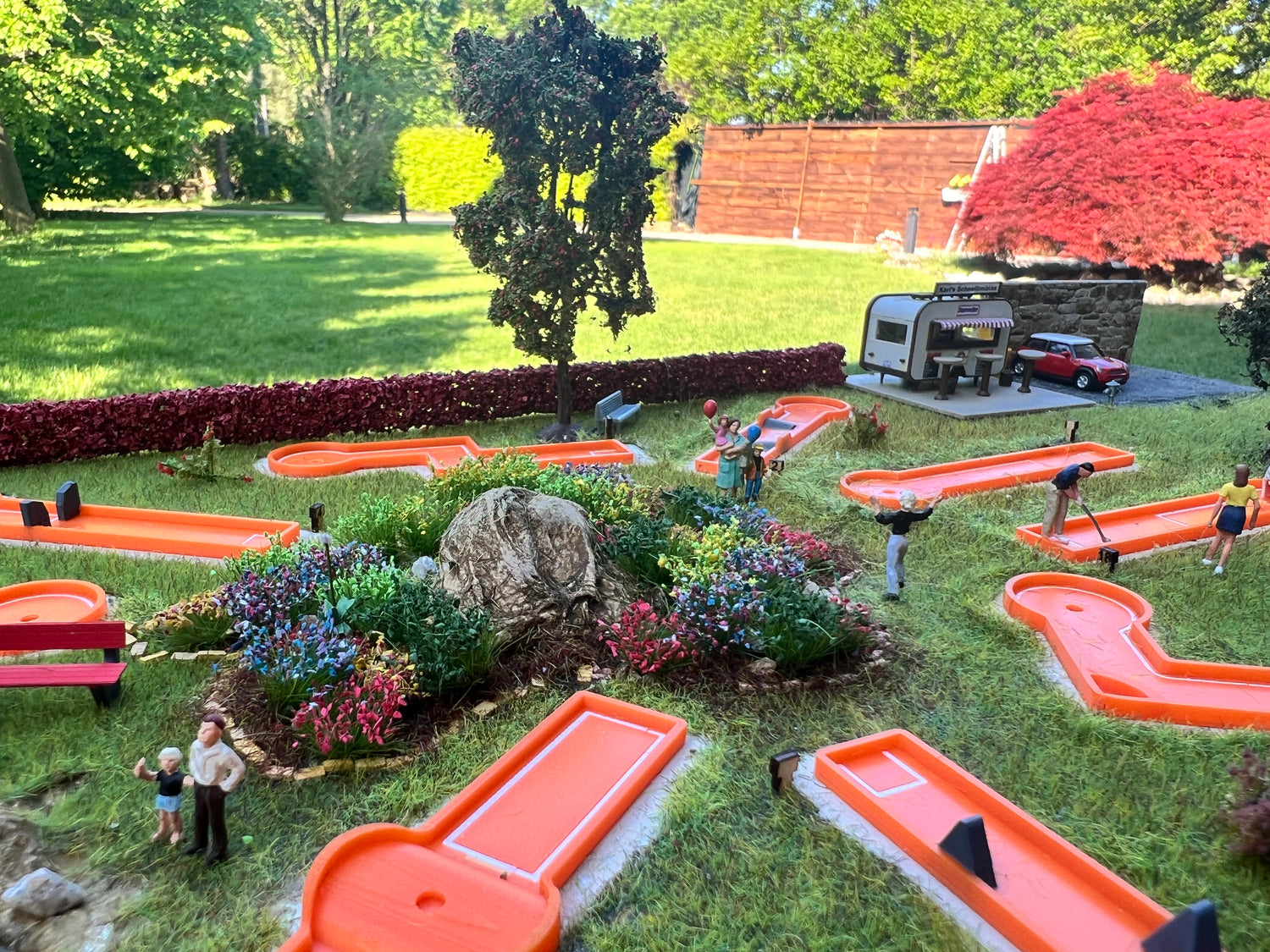 RCD Minigolf 18 Holes H0 Scale DIORAMA